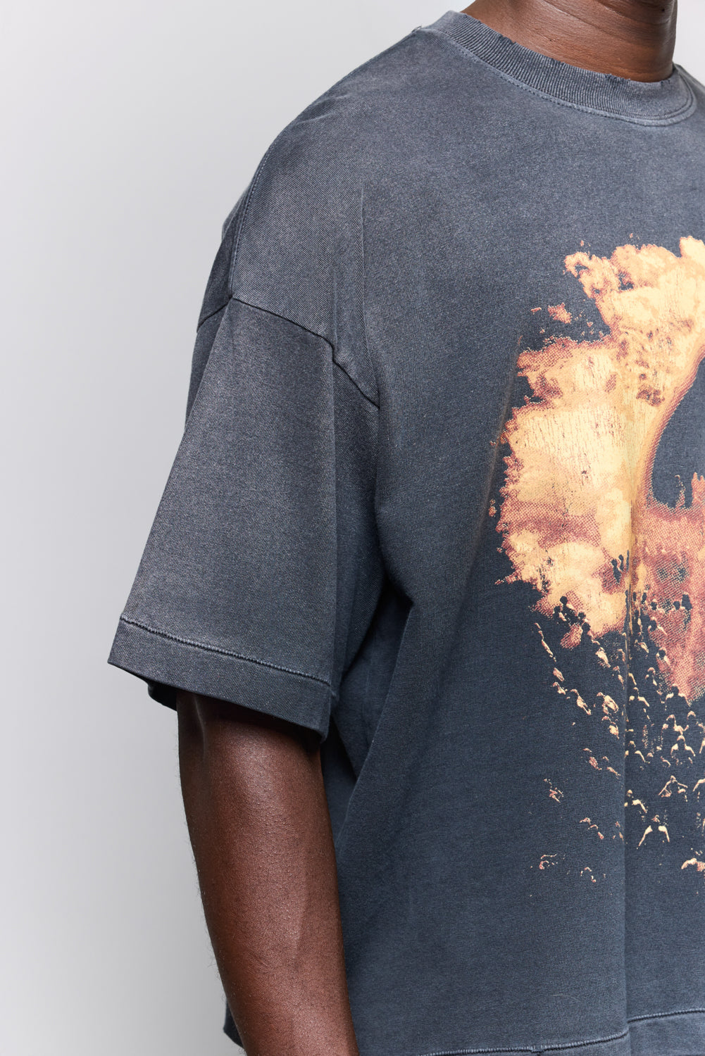 CAMISETA BOXY FADED 'O CULTO'