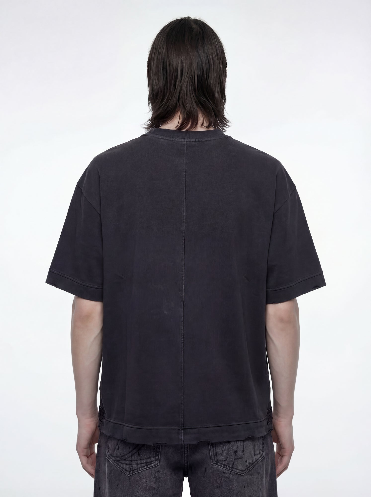 RUSTY SIGNS BOXY TEE BLACK
