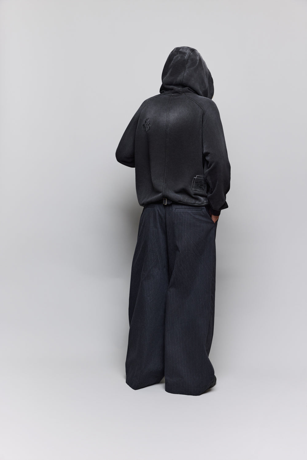 GRIND HOODIE BLACK
